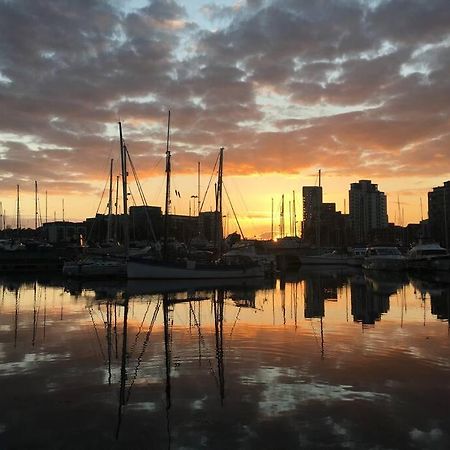Luxury 1 Bed Ipswich Marina Apartment Free Parking Kültér fotó